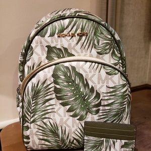 Michael Kors Olive Palm Leaf Med Backpack
